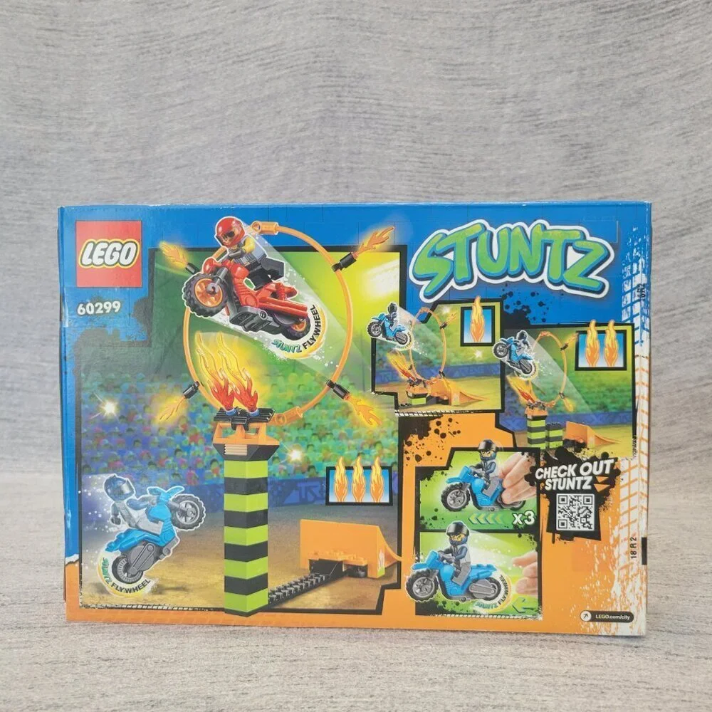 LEGO City Stuntz Stunt Competition 60299